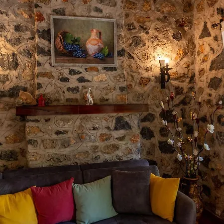 Astonishing With Private Pool Surrounded By Nature In Apartament